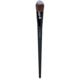 You Are The Princess Must Have Brocha Foundation Brush 152