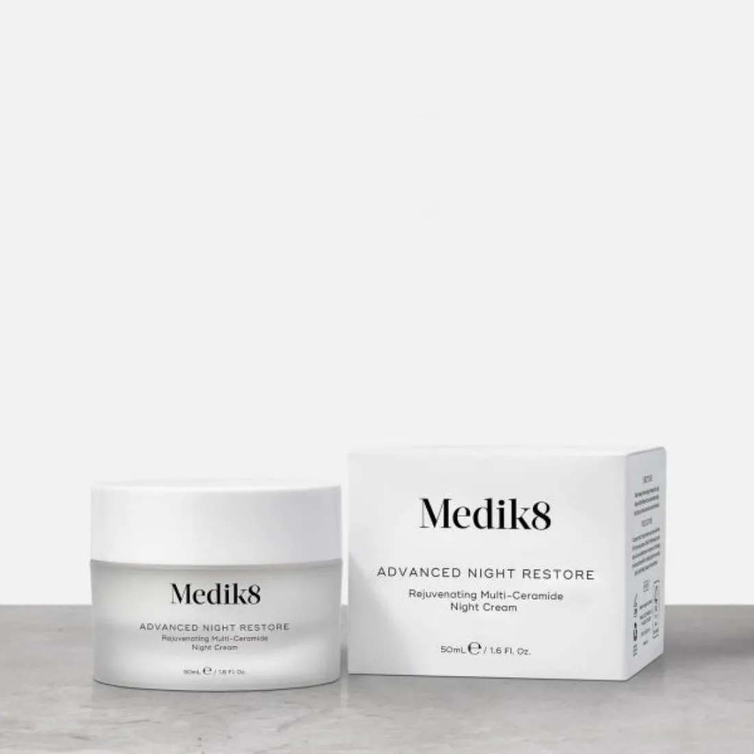 Medik8 intelligent Retinol Smoothing Night Cream 50mL